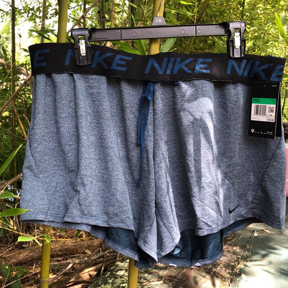New Authentic Nike Womens Running Shorts
